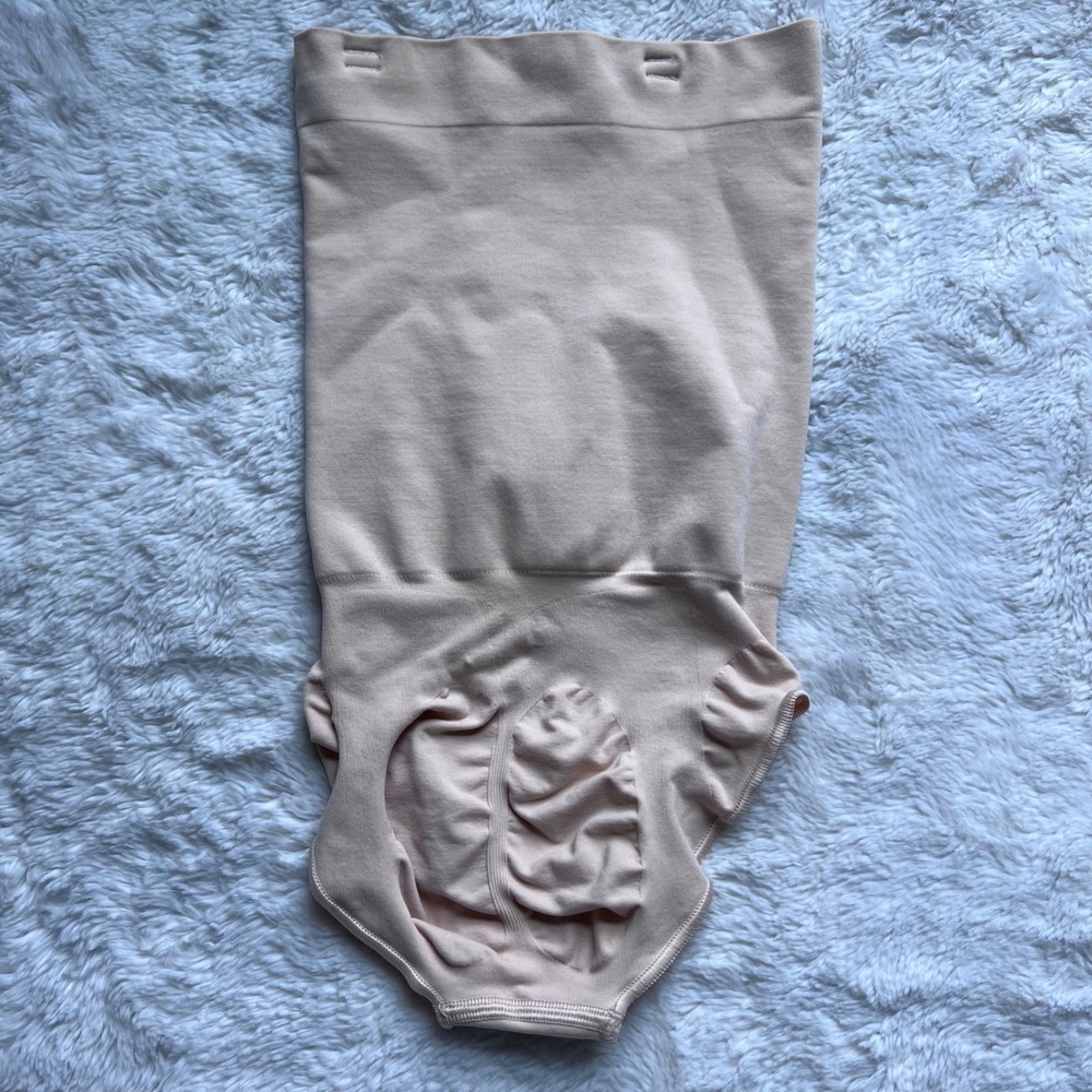 SKIMS Seamless Sculpt High Waisted Brief Sand Nude Shapewear XS RN158973 NWOT - Picture 4 of 9